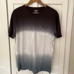 Old Navy Gray ombré shirt